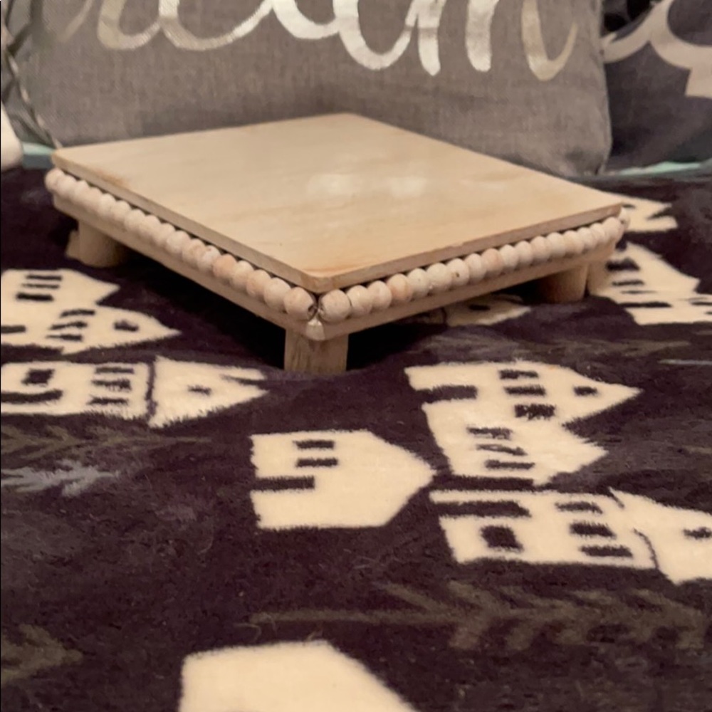 COPY - COPY - Display stand- wooden